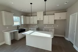 97 Sunnydale Dr, Greer, SC 29651 - Photo 5