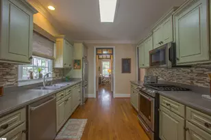 321 W Earle St, Greenville, SC 29609 - Photo 19