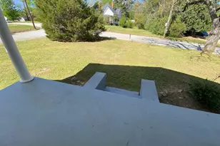 719 Chestnut St, Laurens, SC 29360 - Photo 3