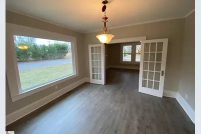 719 Chestnut Street, Laurens, SC 29360 - Photo 5