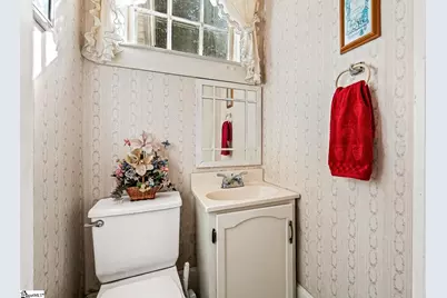 304 S 6th Street, Easley, SC 29640 - Photo 17