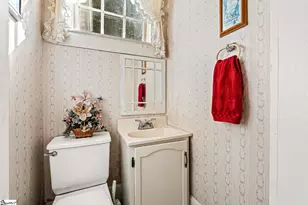 304 S 6th St, Easley, SC 29640 - Photo 17