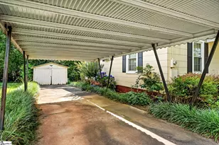 304 S 6th St, Easley, SC 29640 - Photo 23