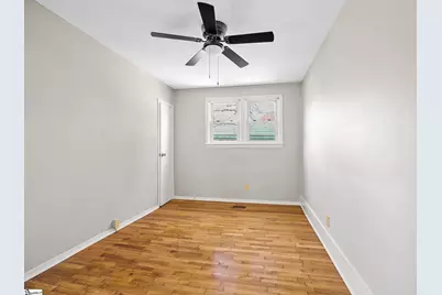 1076 Mayfair Street, Spartanburg, SC 29303 - Photo 15