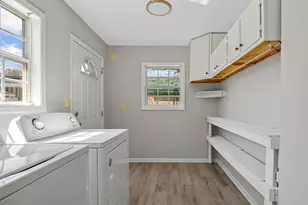 1076 Mayfair St, Spartanburg, SC 29303 - Photo 9