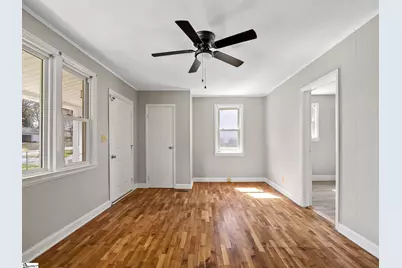 1076 Mayfair Street, Spartanburg, SC 29303 - Photo 5