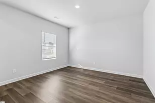 601 Hollybank St, Fountain Inn, SC 29644 - Photo 5