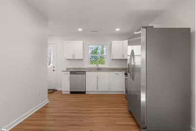 805 E Florida Street, Clinton, SC 29325 - Photo 13