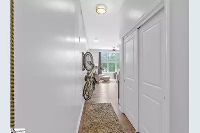 100 E Washington Street #Unit 27, Greenville, SC 29601 - Photo 15