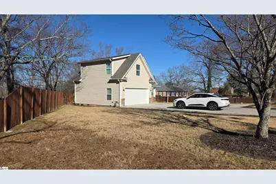 843 Saint Mark Road, Taylors, SC 29687 - Photo 3