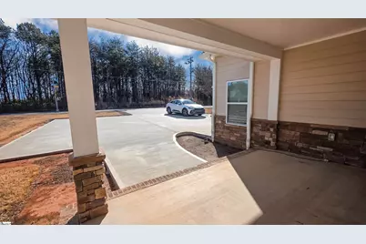 843 Saint Mark Road, Taylors, SC 29687 - Photo 5