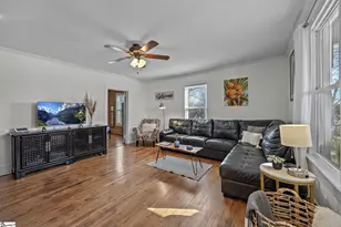 308 N Main St, Travelers Rest, SC 29690 - Photo 11