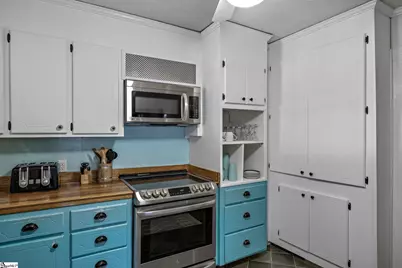 308 N Main Street, Travelers Rest, SC 29690 - Photo 17