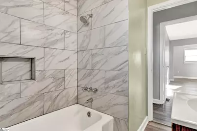 711 Springhill Avenue, Spartanburg, SC 29303 - Photo 21