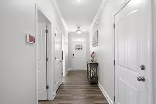 318 Barnhill Ct, Greenville, SC 29617 - Photo 11