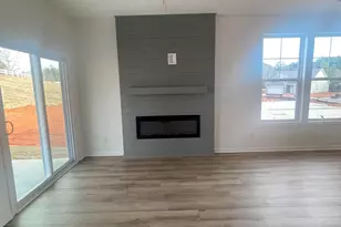 30 Halsey St, Central, SC 29630 - Photo 5