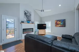 10 Linton St, Greenville, SC 29611 - Photo 9