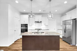 315 Valley Oak Dr, Belton, SC 29627 - Photo 3