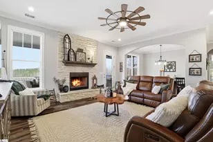 122 Sand Creek Dr, Liberty, SC 29657 - Photo 3