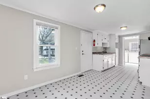 116 Murray St, Pelzer, SC 29669 - Photo 5