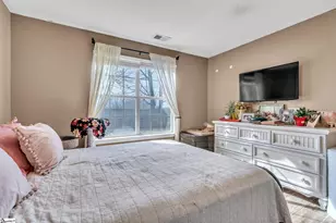 531 Country Gardens Dr, Fountain Inn, SC 29644 - Photo 17