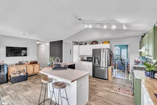 531 Country Gardens Dr, Fountain Inn, SC 29644 - Photo 9