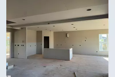 639 Creekway Court, Greer, SC 29651 - Photo 5