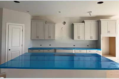 639 Creekway Court, Greer, SC 29651 - Photo 5