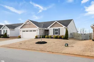 210 Bending Branch Rd, Greenville, SC 29605 - Photo 5