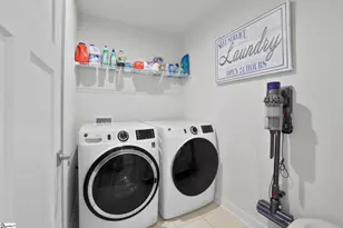 210 Bending Branch Rd, Greenville, SC 29605 - Photo 29