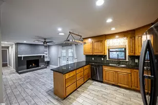 702 Central Ave, Mauldin, SC 29622 - Photo 11