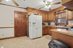 1514 Clement Rd, Greer, SC 29650 - Photo 9