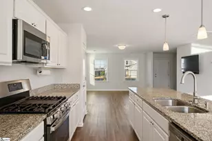 6 Glad St, Greenville, SC 29605 - Photo 11