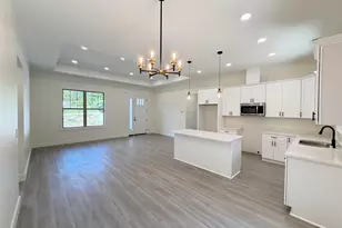 173 Susans Rd, Gaffney, SC 29341 - Photo 9
