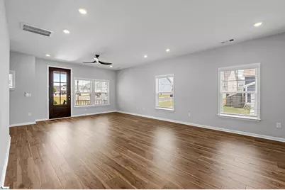 33 Leander Drive, Greer, SC 29651 - Photo 3