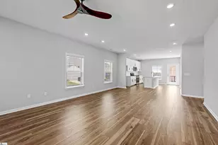 33 Leander Dr, Greer, SC 29651 - Photo 5