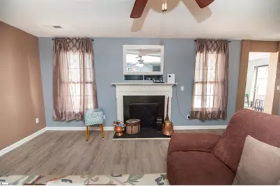 220 Garfield Lane, Simpsonville, SC 29681 - Photo 5