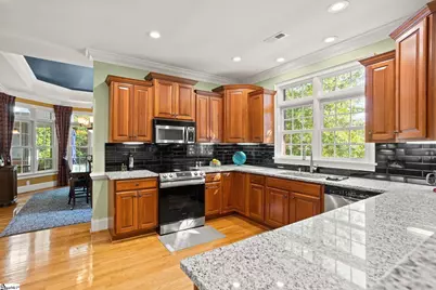 206 Hunters Court, Greenville, SC 29617 - Photo 11