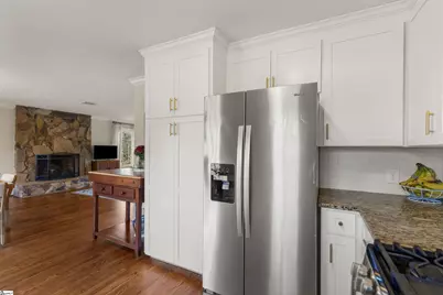 408 Camelot Drive, Simpsonville, SC 29681 - Photo 11