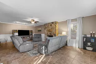 408 Camelot Dr, Simpsonville, SC 29681 - Photo 25