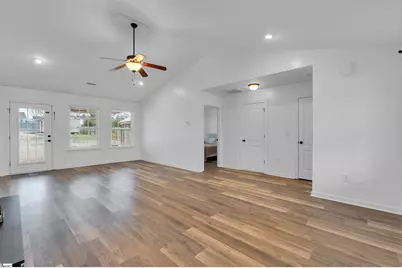 255 Doris Ann Court, Wellford, SC 29385 - Photo 5