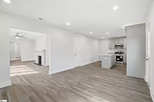 112 E Parker Rd, Greenville, SC 29611 - Photo 7