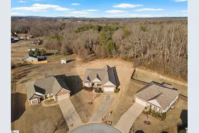 215 Marehaven Court, Piedmont, SC 29673 - Photo 3