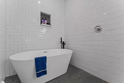 356 W Caroline Street, Greenville, SC 29611 - Photo 17