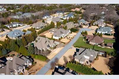 309 Chafford Court, Simpsonville, SC 29681 - Photo 9