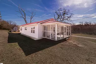 109 Pace St, Easley, SC 29640 - Photo 7