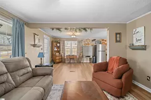 109 Pace St, Easley, SC 29640 - Photo 13