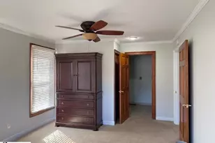 15 Fairlawn Cir, Greenville, SC 29617 - Photo 7