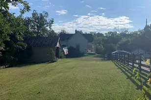 207 Ellis Ave, Abbeville, SC 29620 - Photo 1