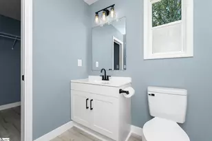 200 McDaniel Ave, Greer, SC 29651 - Photo 11